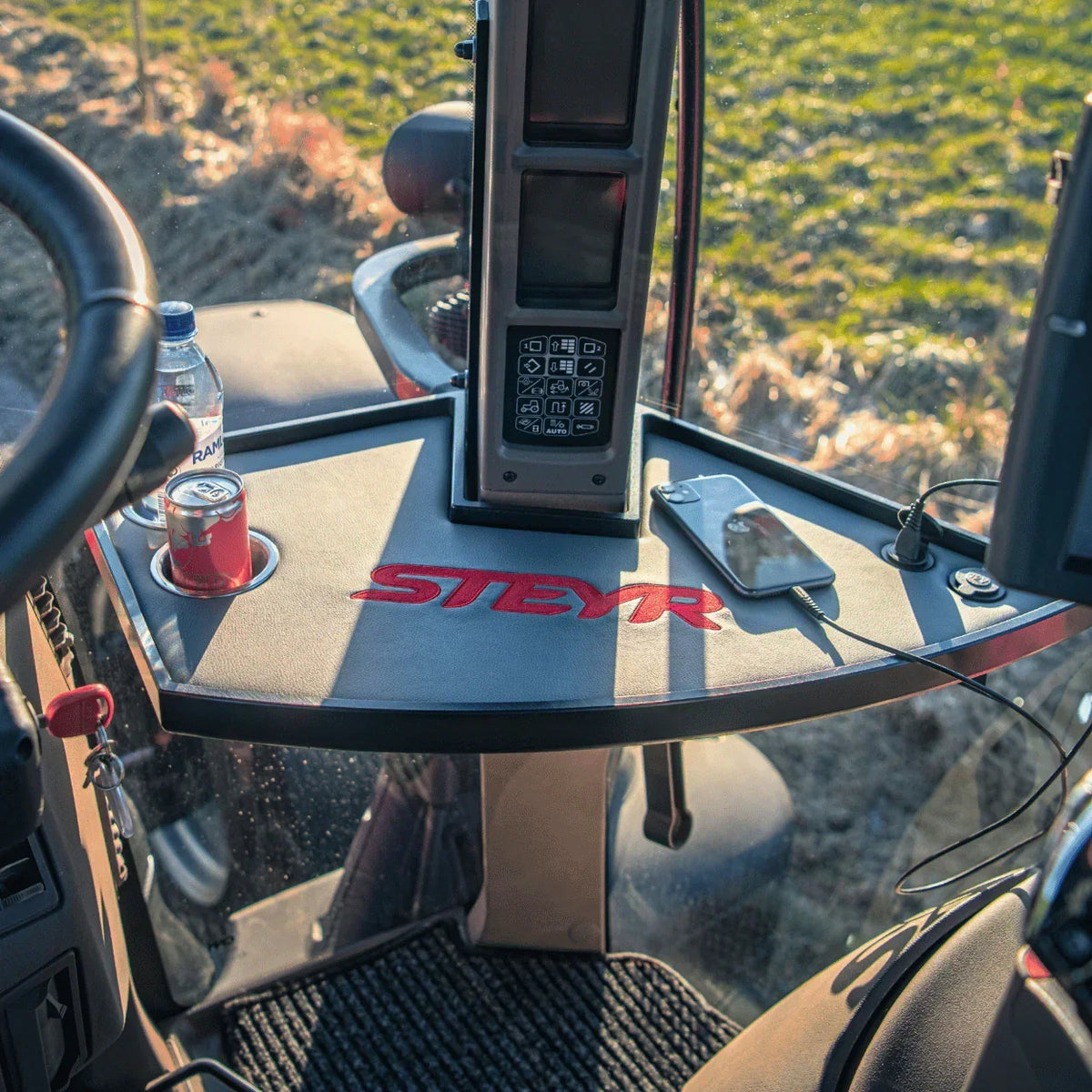 CabTable™ pour Steyr série 6200